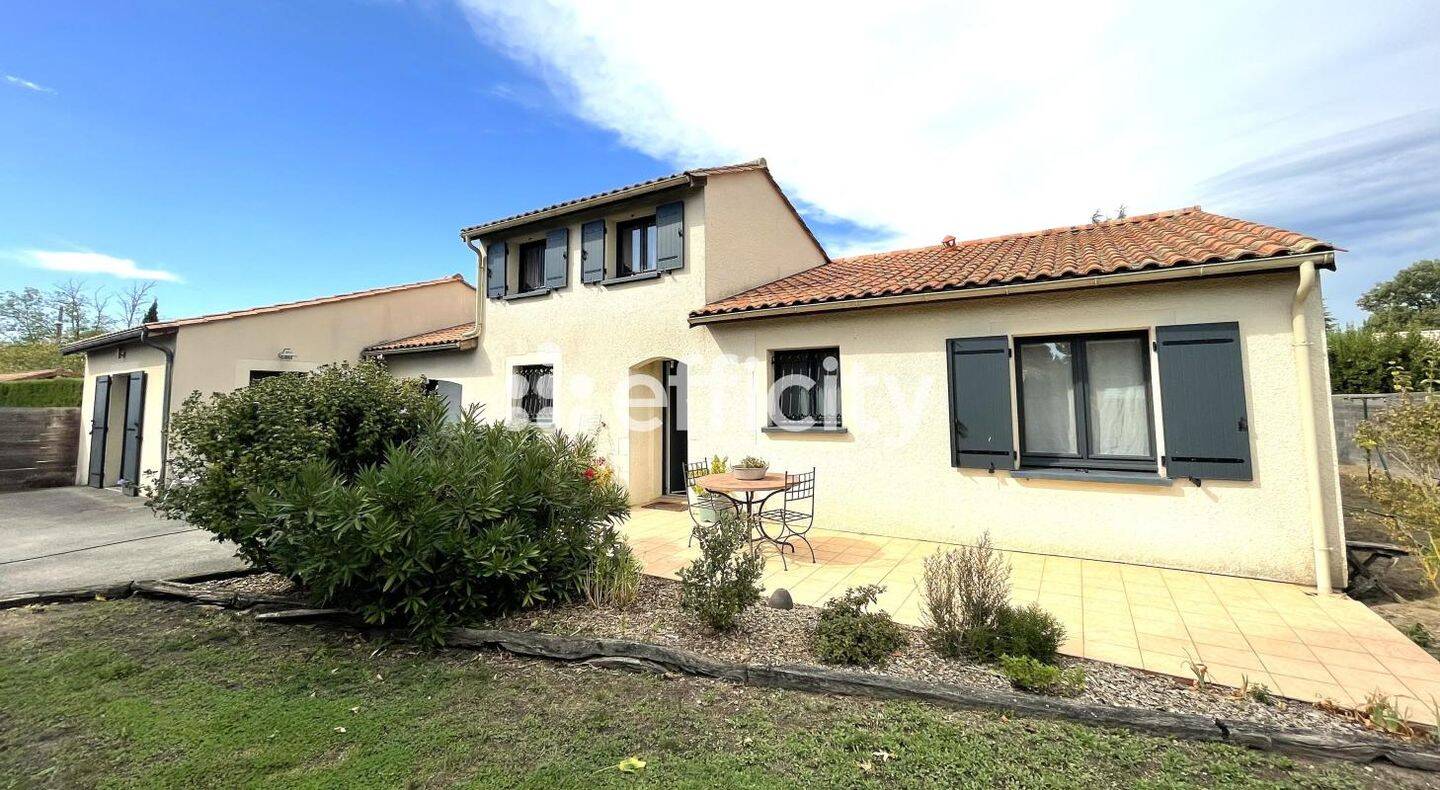 Maison 6 pièces 158 m² · à Ludon-Médoc · 158 m² · 378 000 €