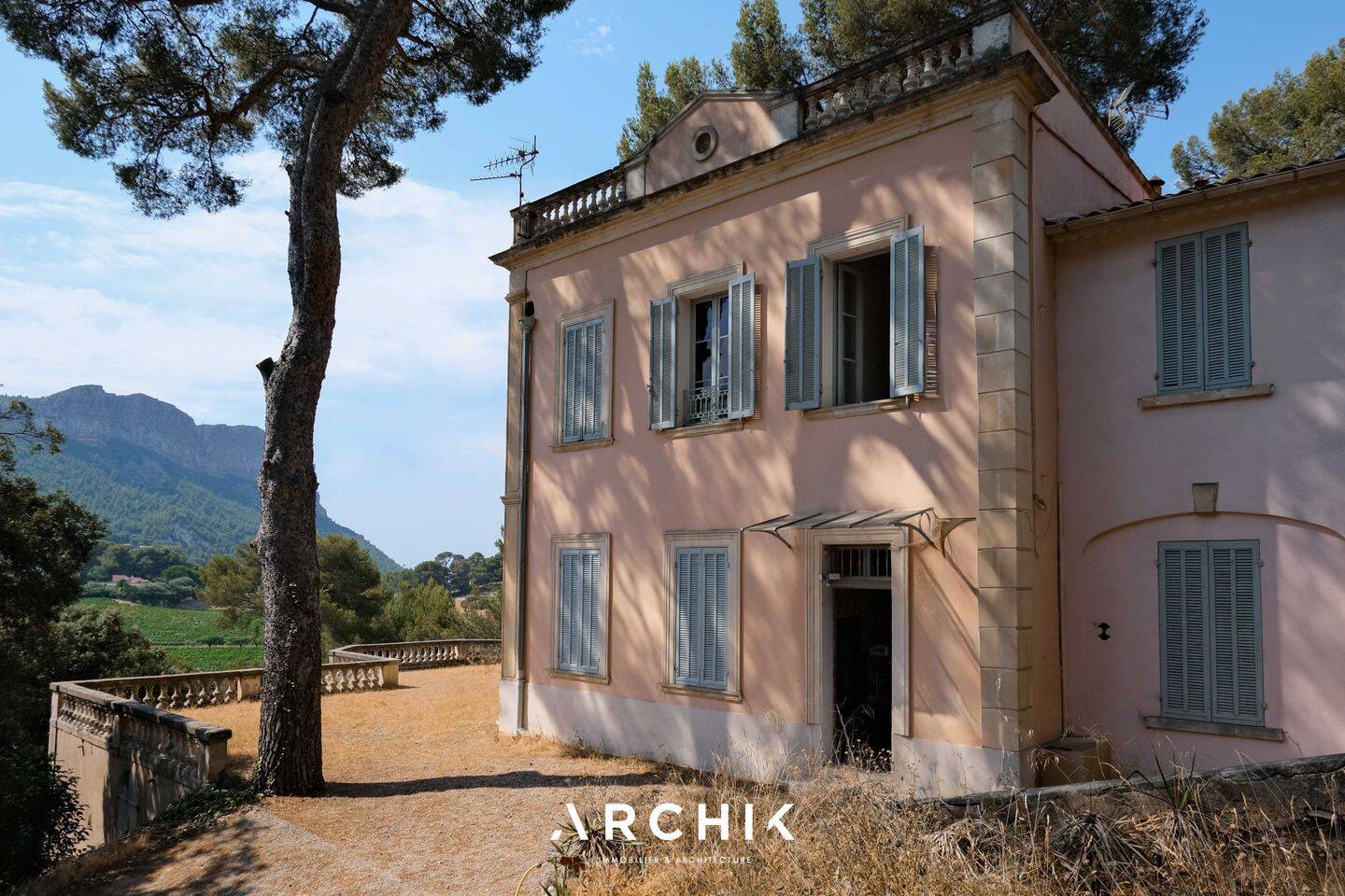 Maison 7 pièces 227 m² · à Cassis · 227 m² · 2 790 000 €