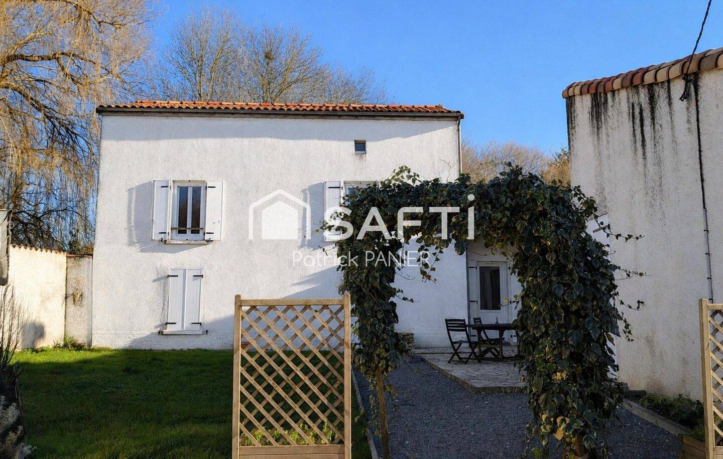 Maison 6 pièces 110 m² · à Chizé · 110 m² · 129 500 €