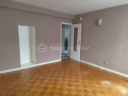 Appartement à vendre 220 000 € 2 pièces 1 chambre 45 m² Étage 1/4 La Muette Drancy 93700