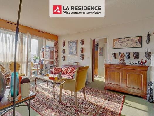 Appartement à vendre 220 500 € 2 pièces 1 chambre 50 m² Étage 4/17 Europe-Maupassant Chatou 78400