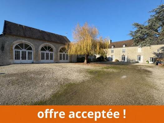 Maison à vendre 430 000 € 13 pièces 9 chambres 316 m² 15 205 m² de terrain Carentan-les-Marais 50500