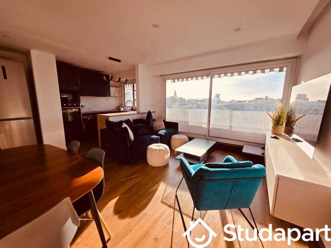 Appartement 2 pièces 46 m² · à Paris 18ème Arrondissement · 46 m² · 1 793 €/mois
