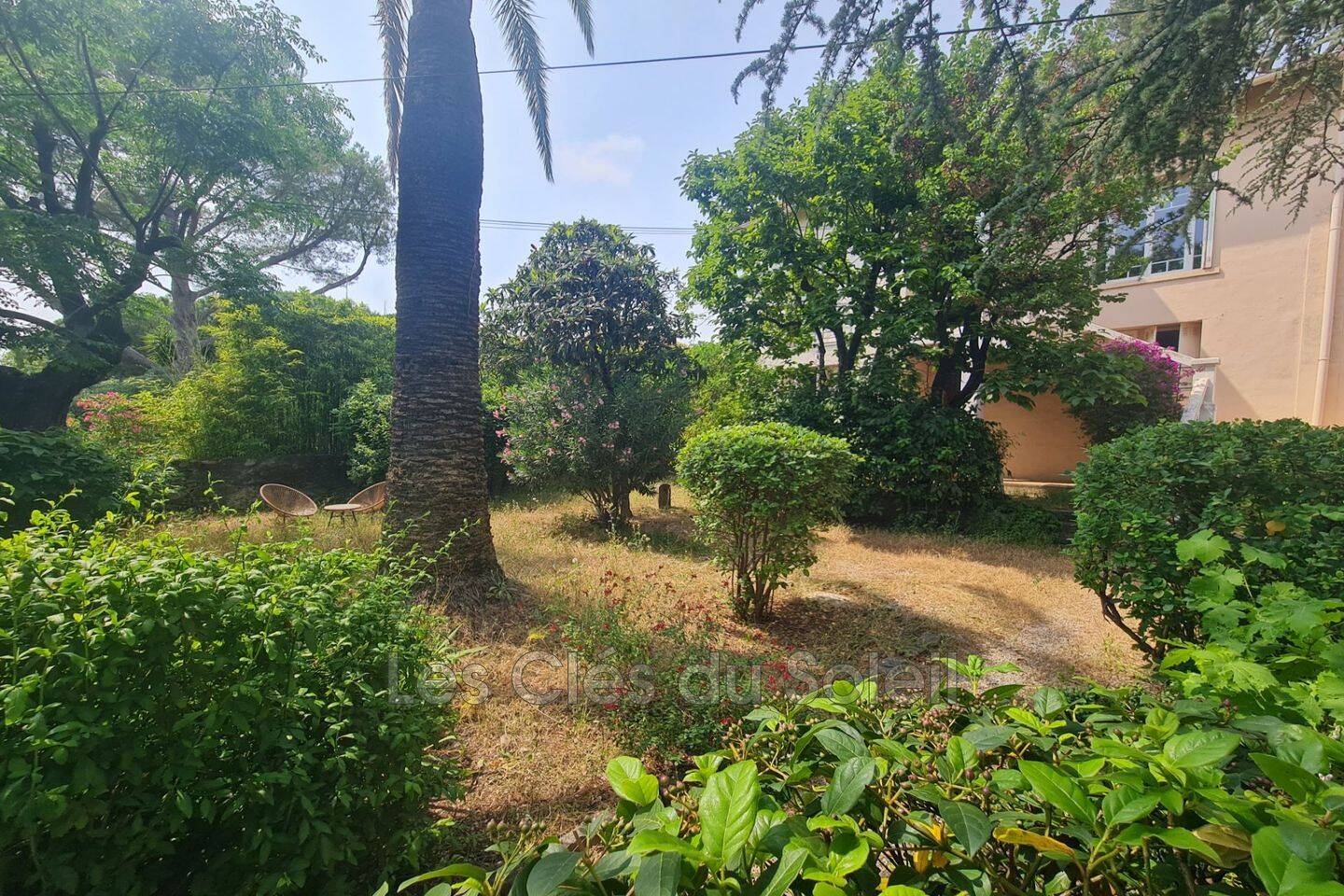 Maison 6 pièces 180 m² · à Toulon · 180 m² · 584 000 €