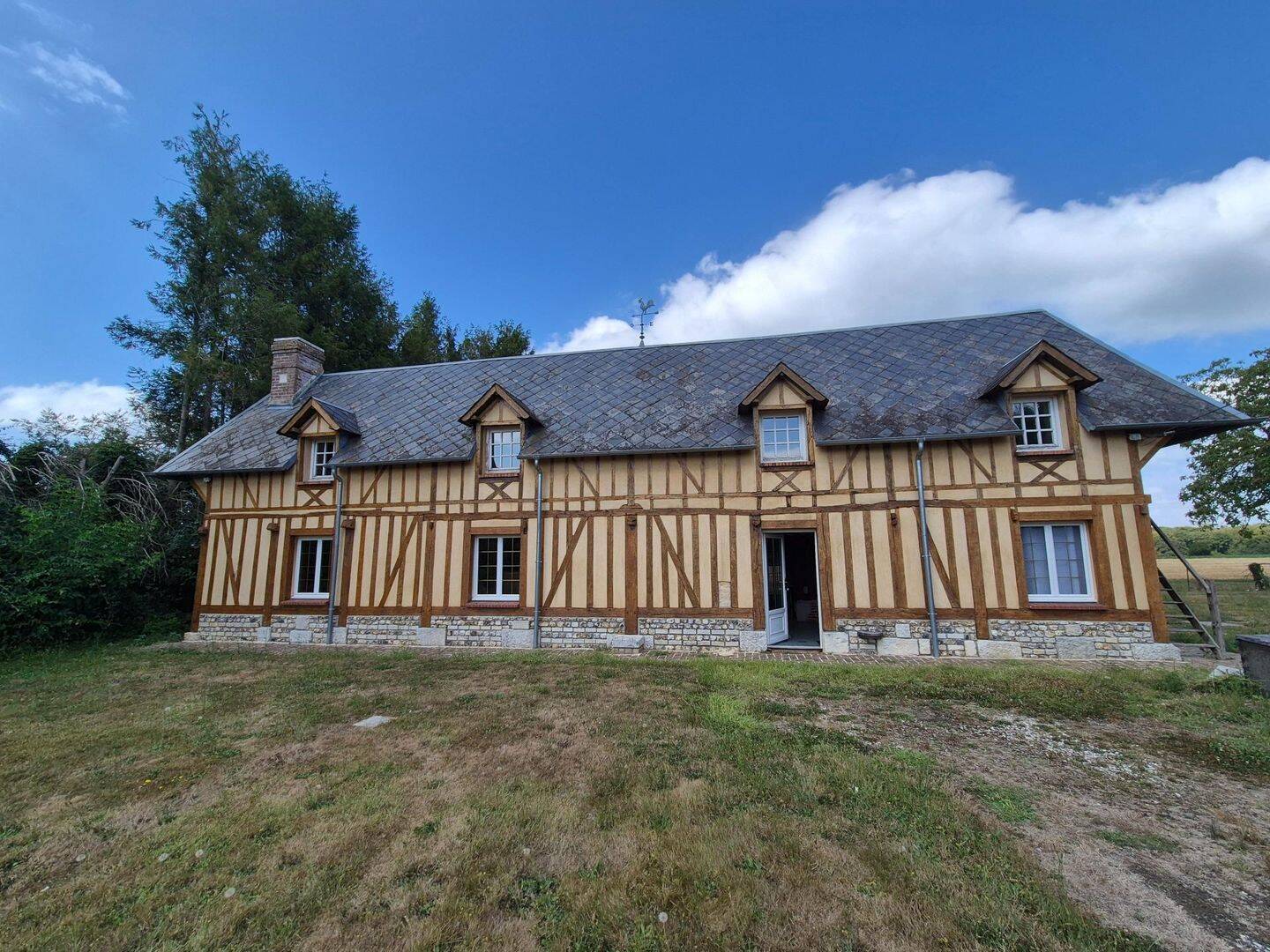 Maison 5 pièces 135 m² · à Routot · 135 m² · 228 000 €