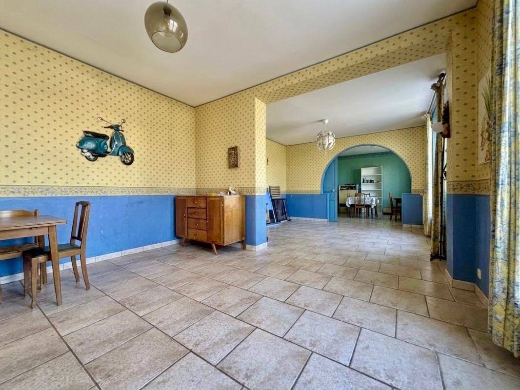 Maison 6 pièces 123 m² · à Fismes · 123,4 m² · 129 990 €