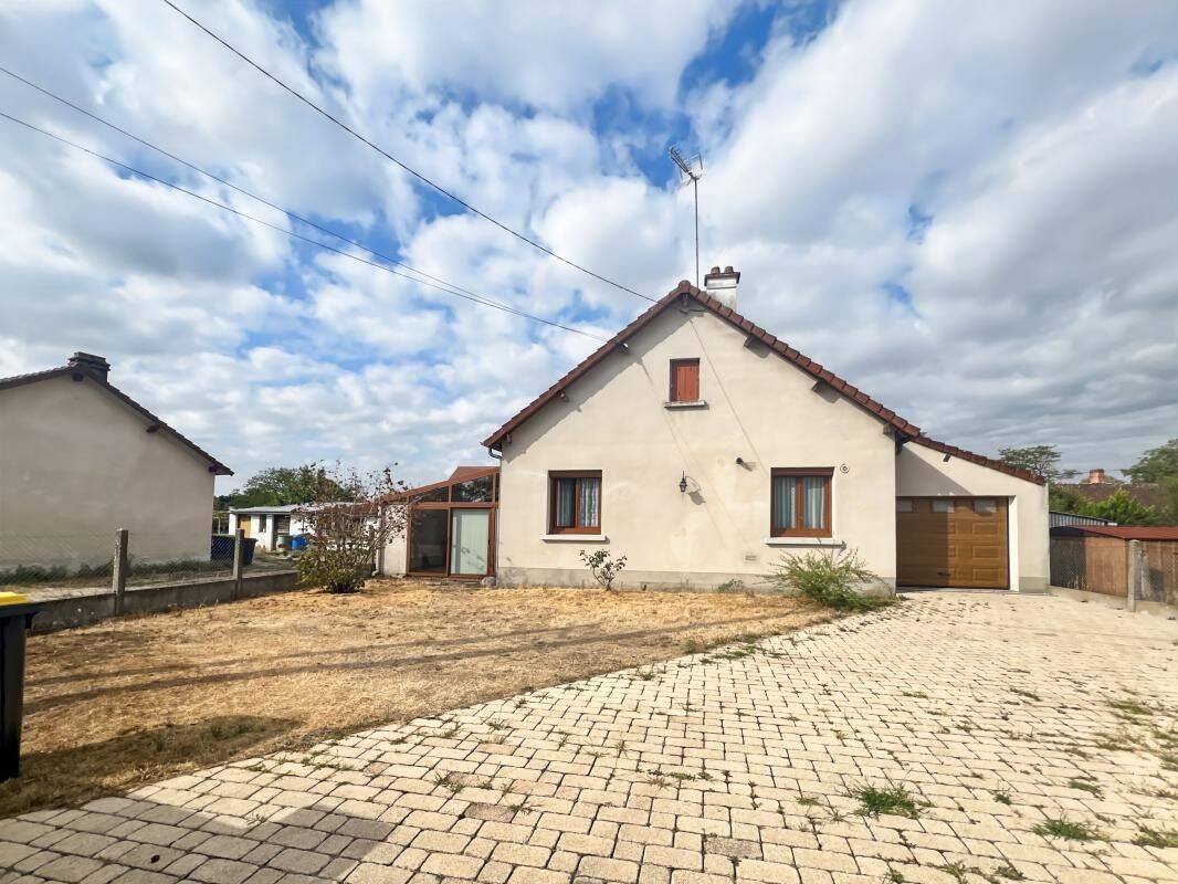 Maison 5 pièces 124 m² · à Romorantin-Lanthenay · 124 m² · 151 000 €
