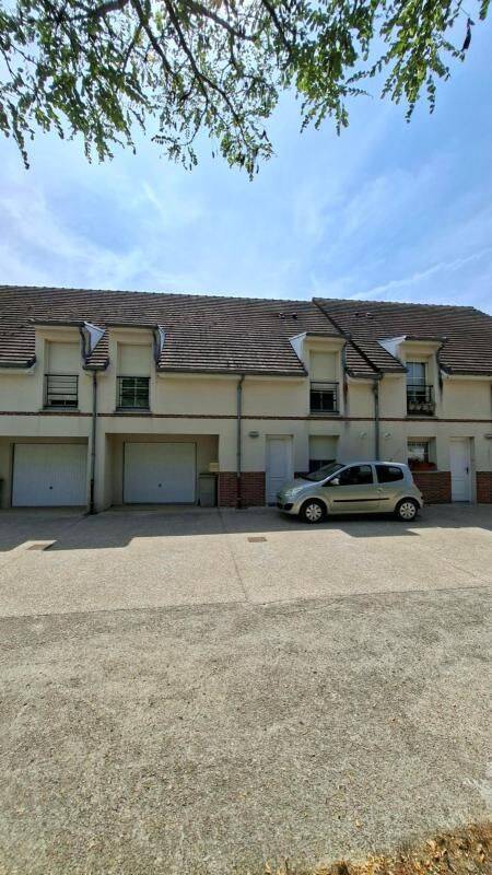 Maison 4 pièces 117 m² · à Sézanne · 117 m² · 654 €