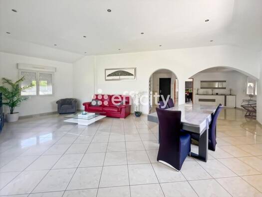 Maison à vendre 510 000 € 5 pièces 4 chambres 182 m² 1 200 m² de terrain Thyez 74300