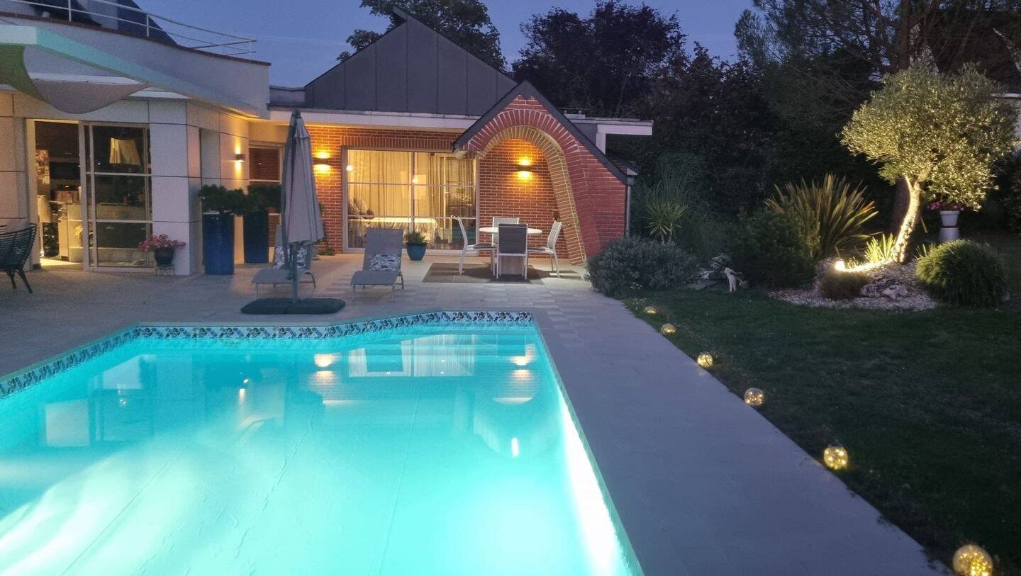 Maison 7 pièces 210 m² · à Fondettes · 210 m² · 910 000 €