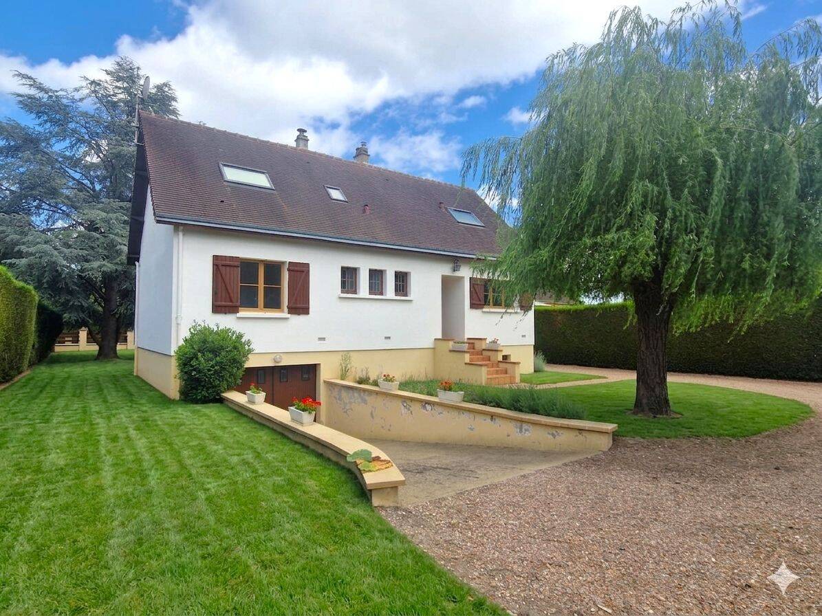 Maison 6 pièces 122 m² · à Saint-Germain-sur-Avre · 122,5 m² · 241 500 €