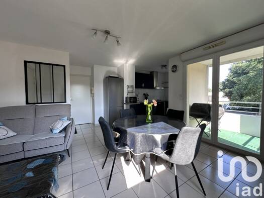 Appartement à vendre 177 000 € 3 pièces 2 chambres 54 m² Étage 1/2 Ecarts Nord Saint-Paul-lès-Dax 40990