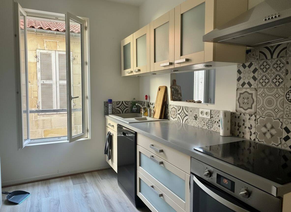 Appartement 3 pièces 75 m² · à Rochefort · 74,6 m² · 760 €