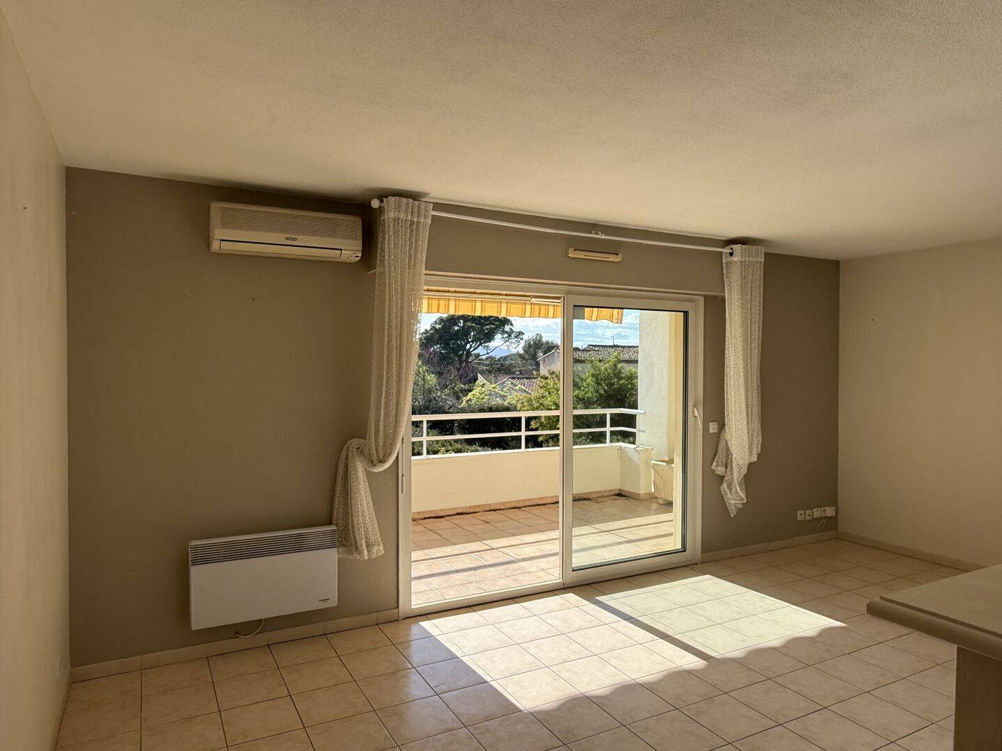 Appartement 4 pièces 82 m² · à Saint-Raphaël · 82 m² · 350 000 €