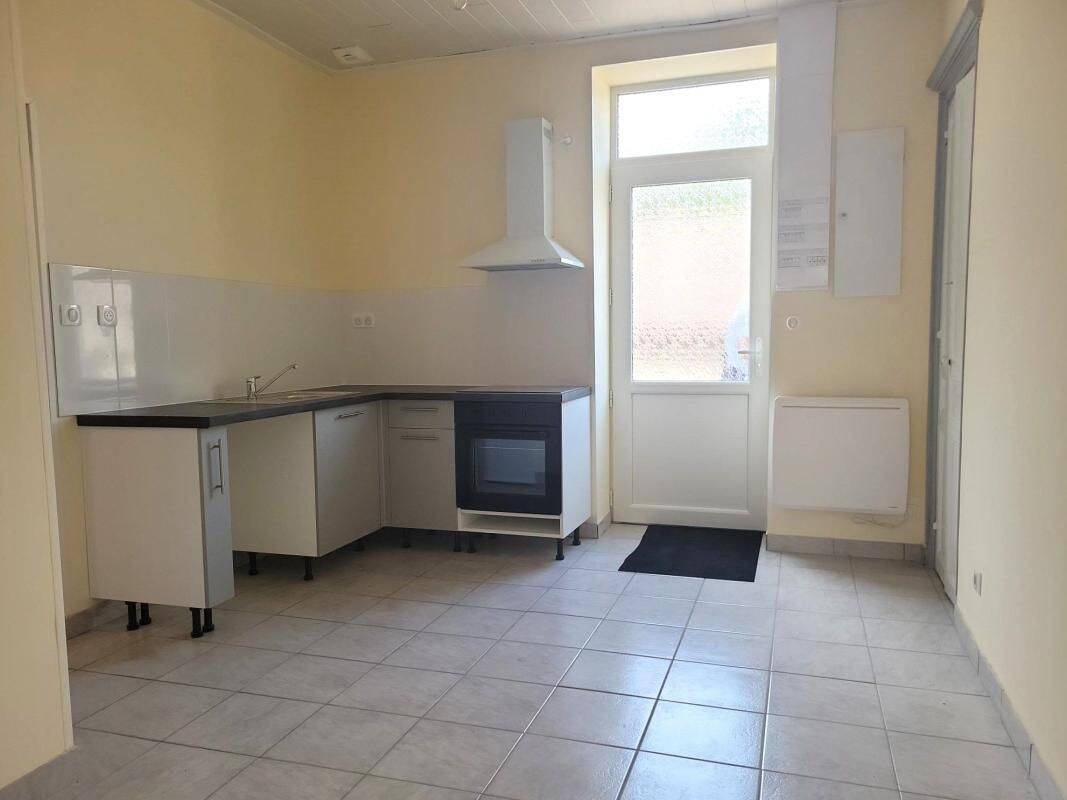 Appartement 1 pièce 34 m² · à Le Creusot · 34 m² · 355 €