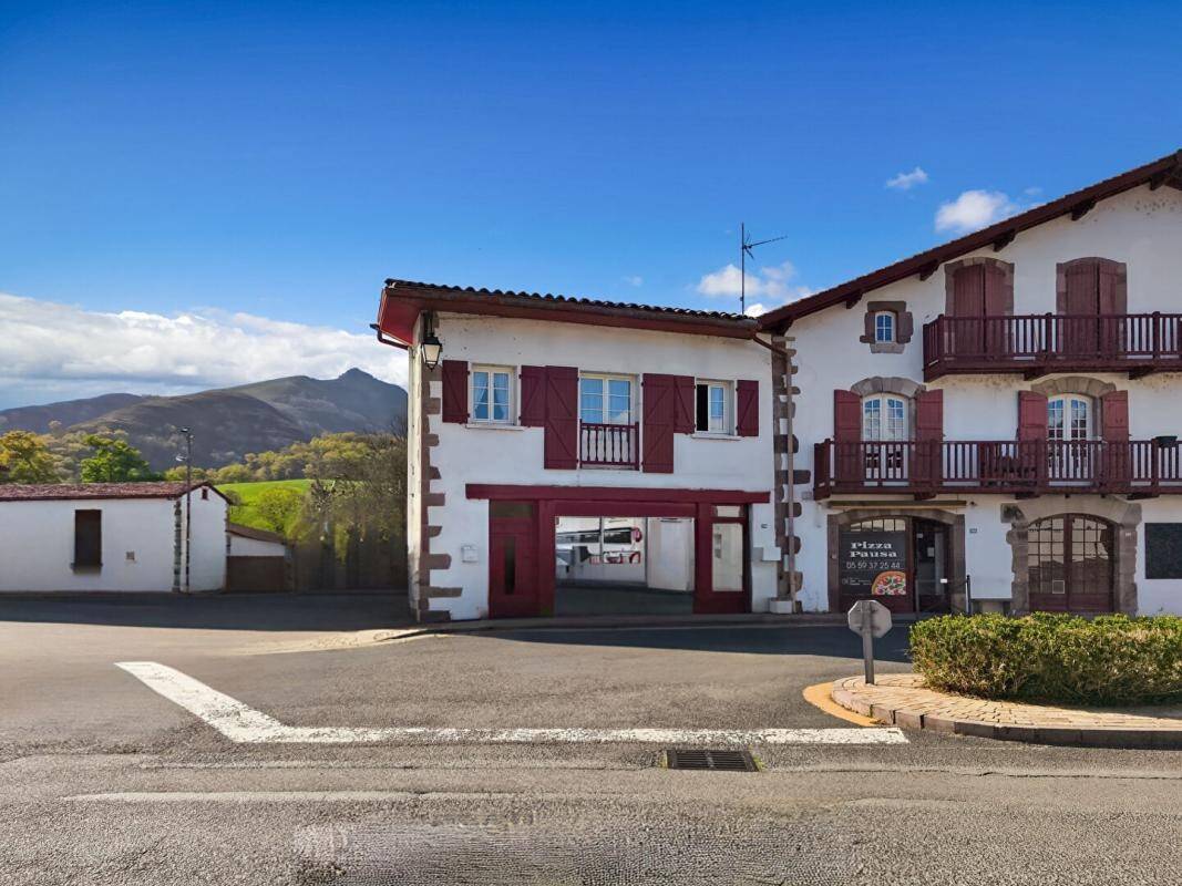 Maison 5 pièces 110 m² · à Saint-Étienne-de-Baïgorry · 110 m² · 200 000 €