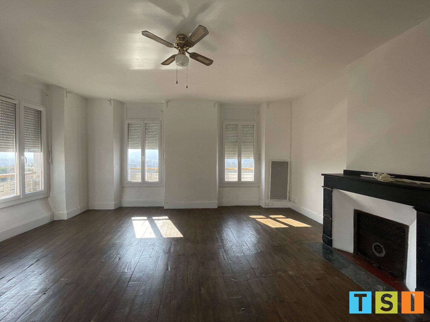 Appartement 4 pièces 109 m² · à Montréjeau · 109 m² · 560 €