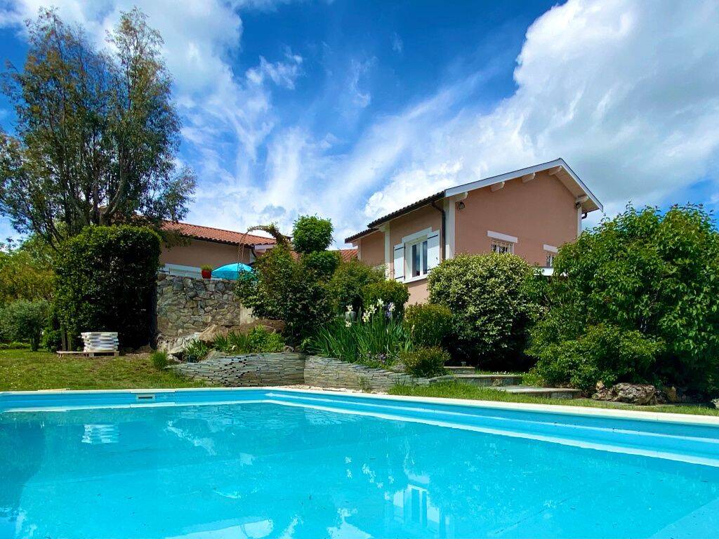 Maison 5 pièces 233 m² · à Brignais · 233 m² · 679 000 €