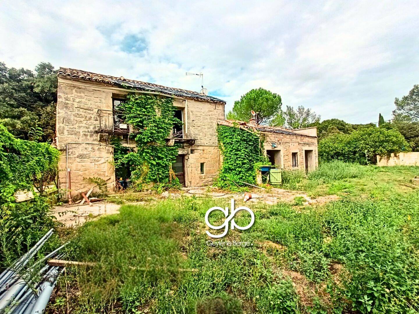 Maison 4 pièces 150 m² · à Sussargues · 150 m² · 310 000 €