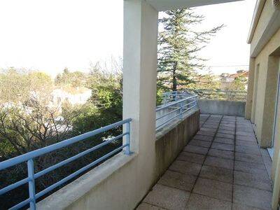 Appartement 2 pièces 49 m² · à Alès · 48,9 m² · 558 €