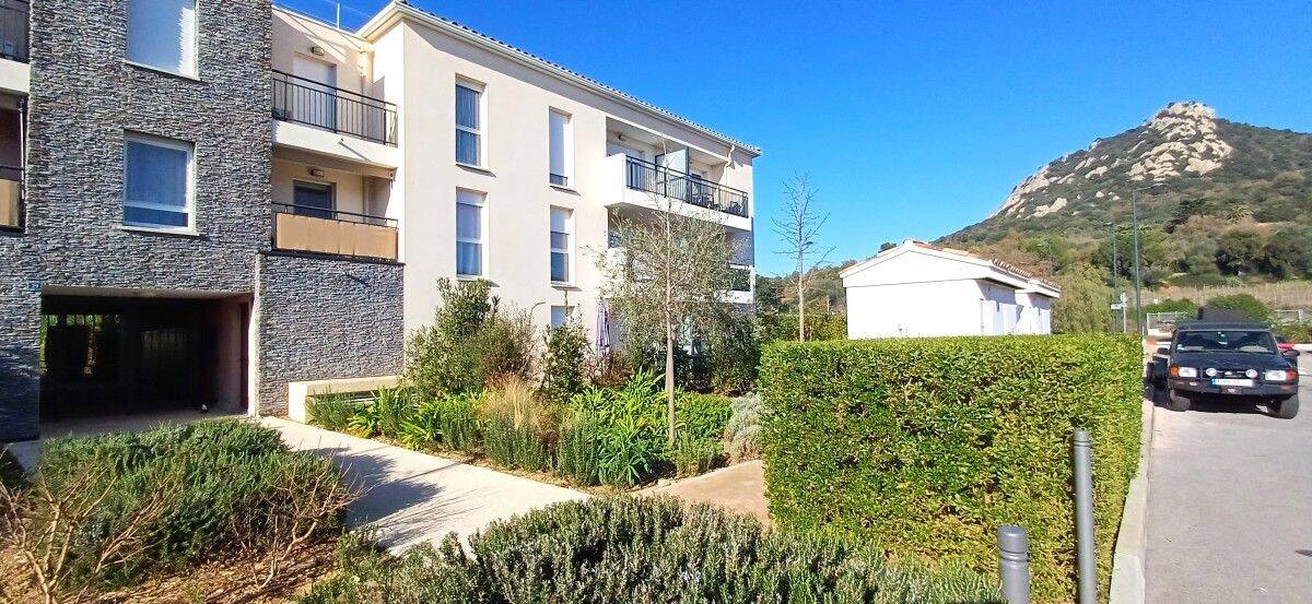 Appartement 2 pièces 40 m² · à Hyères · 40 m² · 711 €