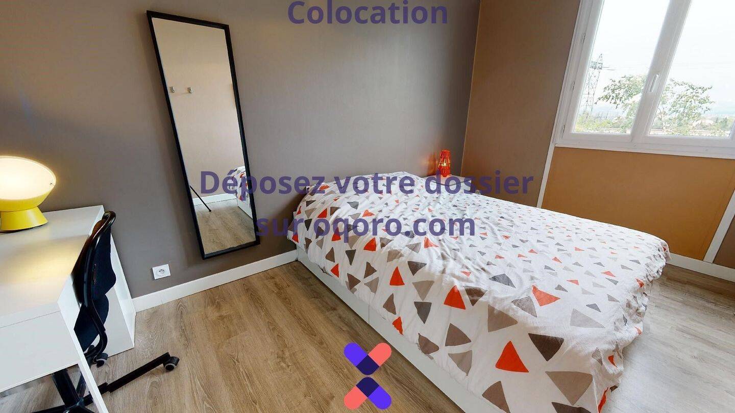 4 pièces 66 m² · à Oullins-Pierre-Bénite · 66 m² · 550 €