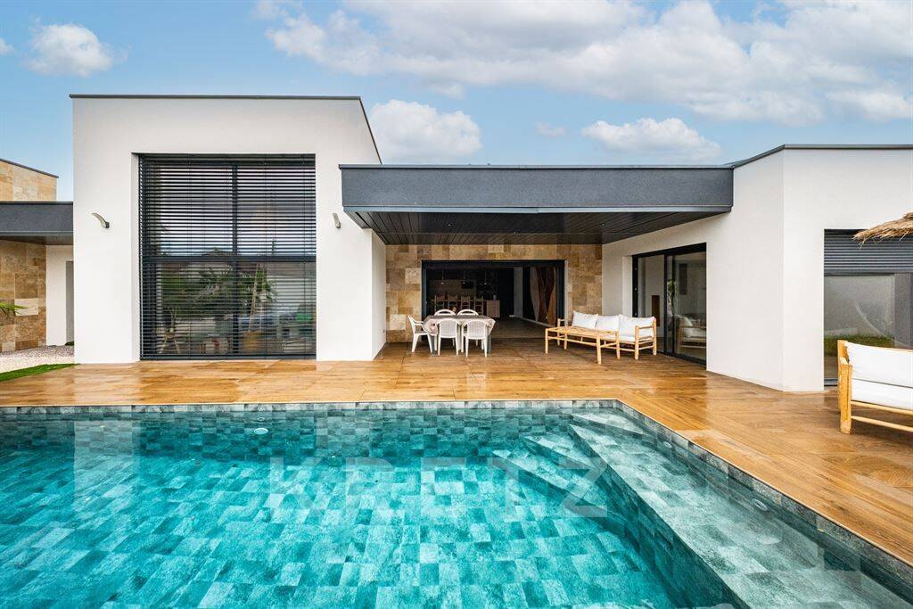 DIJON – Villa d'architecte contemporaine de plain-pied avec pisc — 20