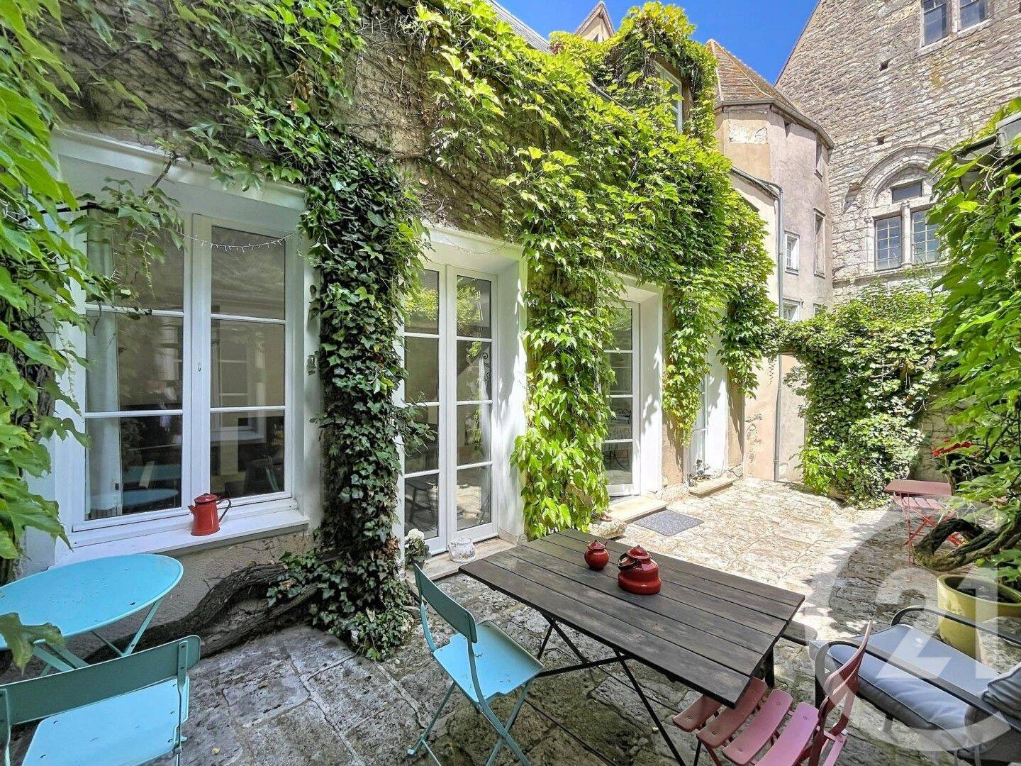 Maison 7 pièces 200 m² · à Chartres · 200 m² · 650 000 €