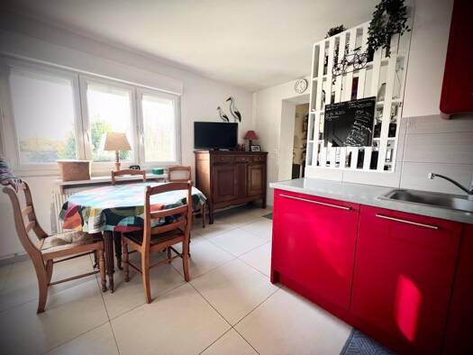 Maison jumelée à vendre 129 900 € 4 pièces 3 chambres 94 m² 390 m² de terrain Sud Feignies 59750