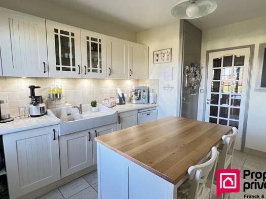 Maison de plain-pied à vendre 459 900 € 6 pièces 3 chambres 166 m² Houplines 59116