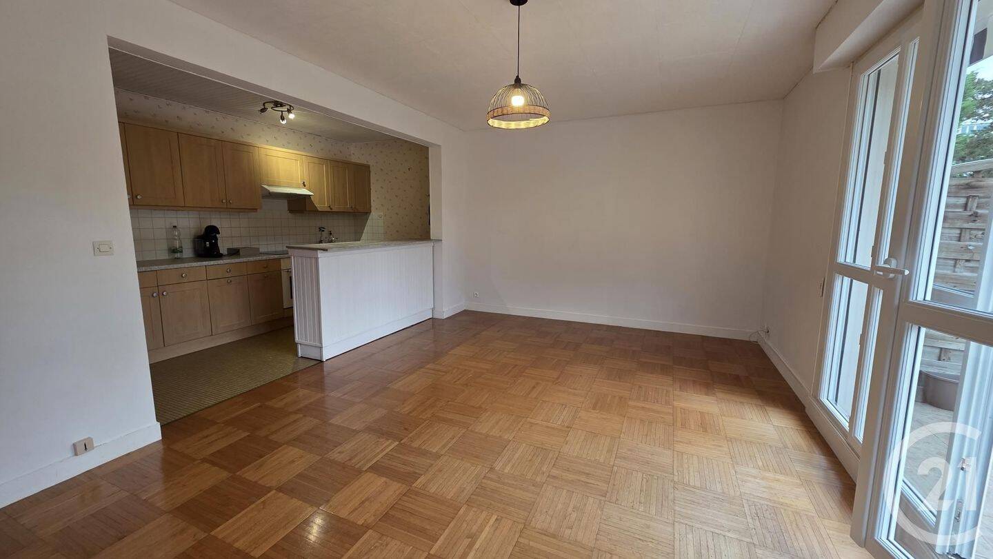 Appartement 2 pièces 55 m² · à Fécamp · 54,6 m² · 676 €/mois