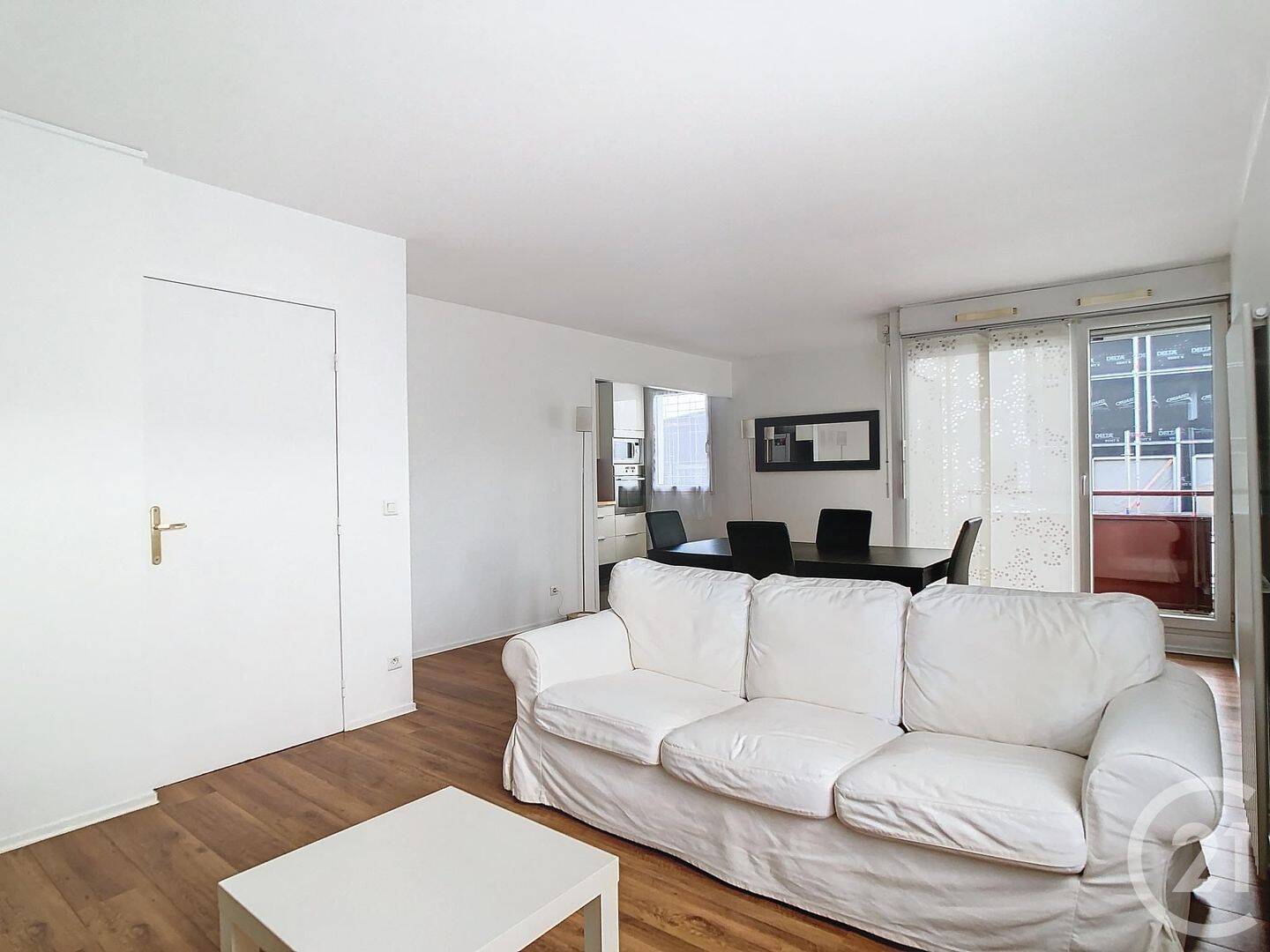 Appartement 4 pièces 78 m² · à Orly · 77,6 m² · 1 207 €