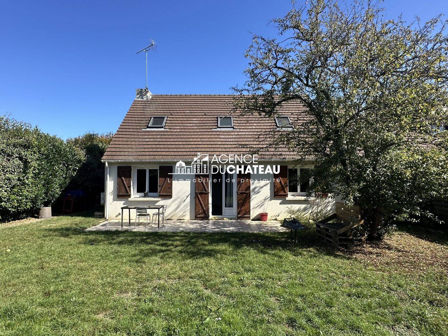 Maison 5 pièces 121 m² · à Nandy · 121,4 m² · 329 900 €
