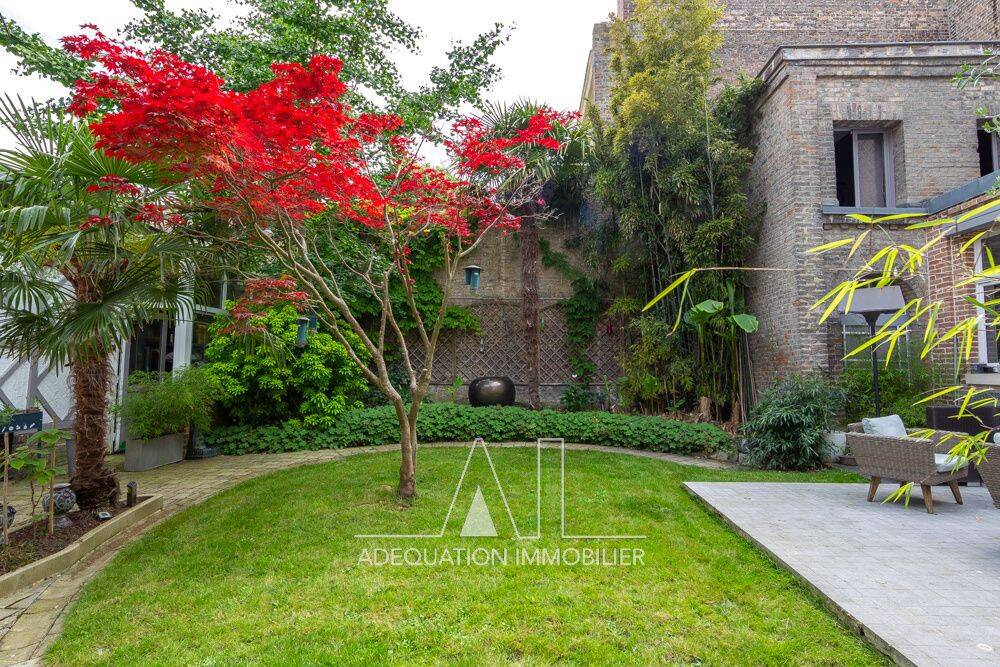 Maison 14 pièces 522 m² · à Amiens · 522 m² · 1 196 000 €