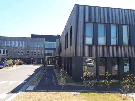 Espace bureau à louer 2 079 € 1 269 m² de bureaux divisible à partir de 139 m² Famars 59300