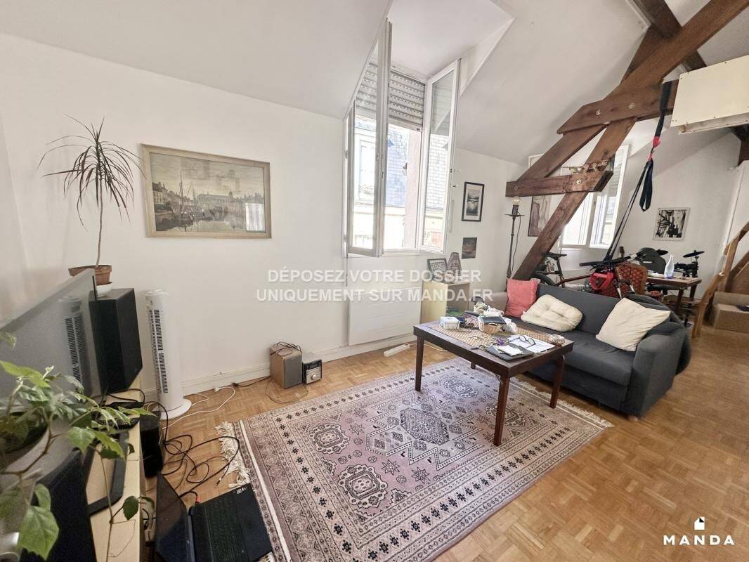 Appartement 3 pièces 72 m² · à Fontainebleau · 72 m² · 1 051 €/mois