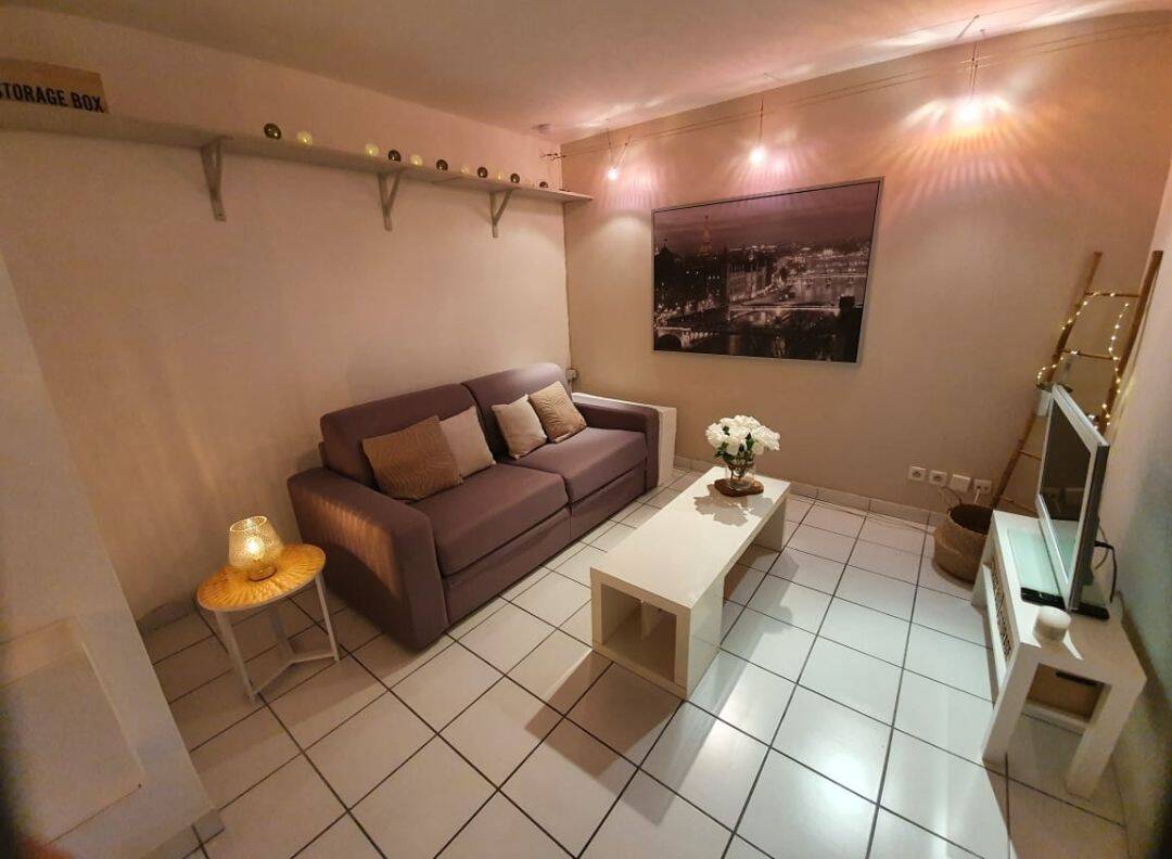 Appartement 1 pièce 24 m² · à Bordeaux · 24 m² · 595 €