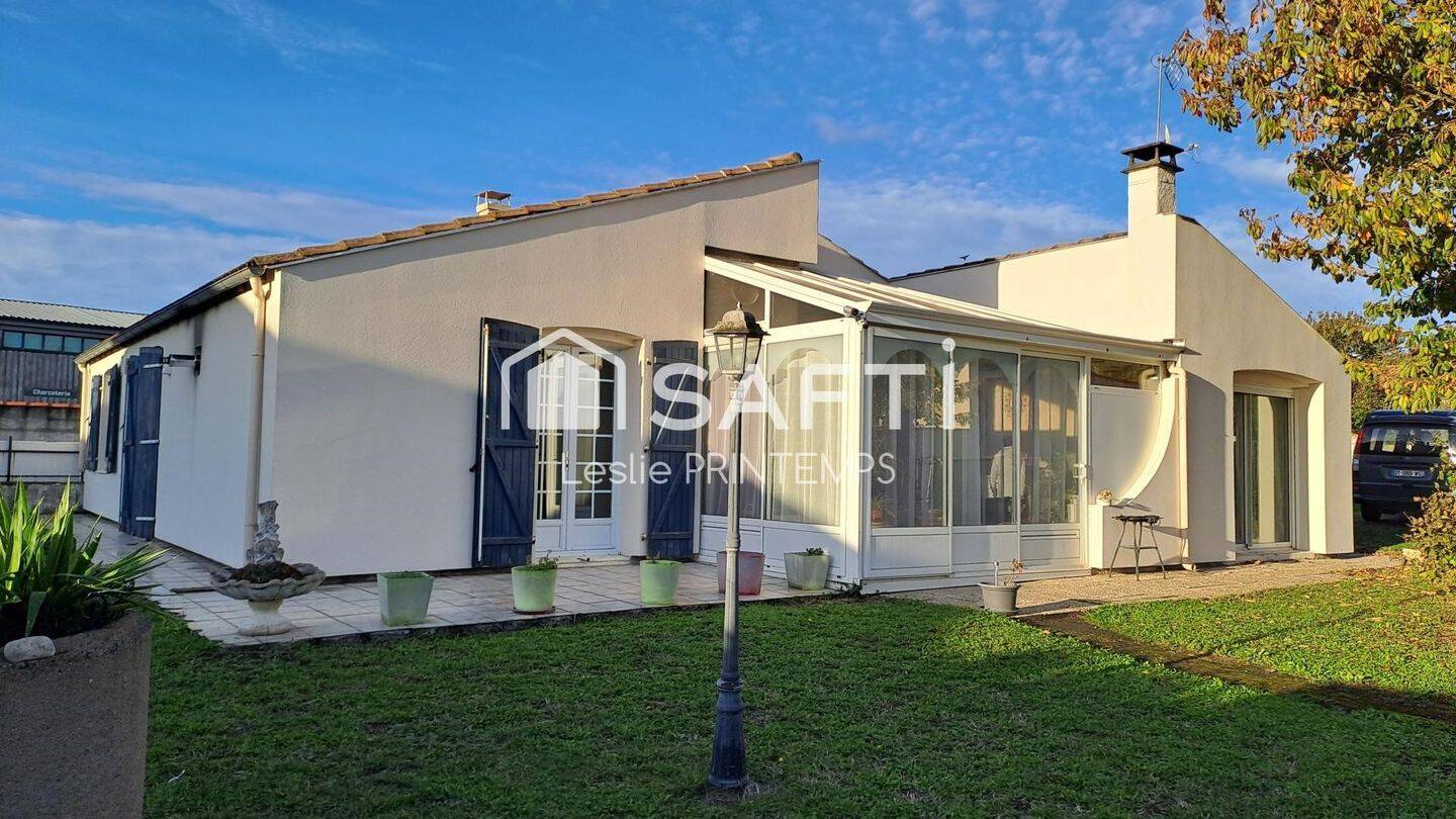 Maison 6 pièces 158 m² · à Niort · 158 m² · 331 000 €