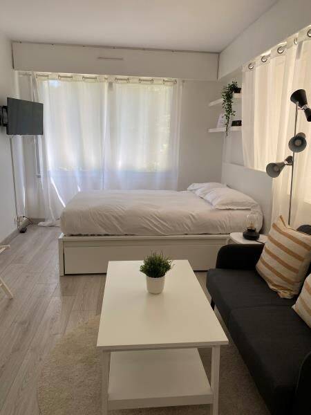 Appartement 1 pièce 21 m² · à Louveciennes · 20,9 m² · 730 €
