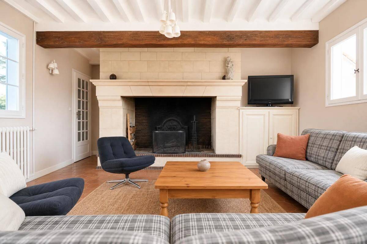 Maison 10 pièces 220 m² · à Lamotte-Buleux · 220 m² · 390 000 €