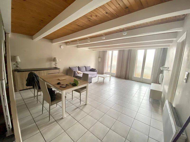 Appartement 4 pièces 84 m² · à Manosque · 84 m² · 820 €
