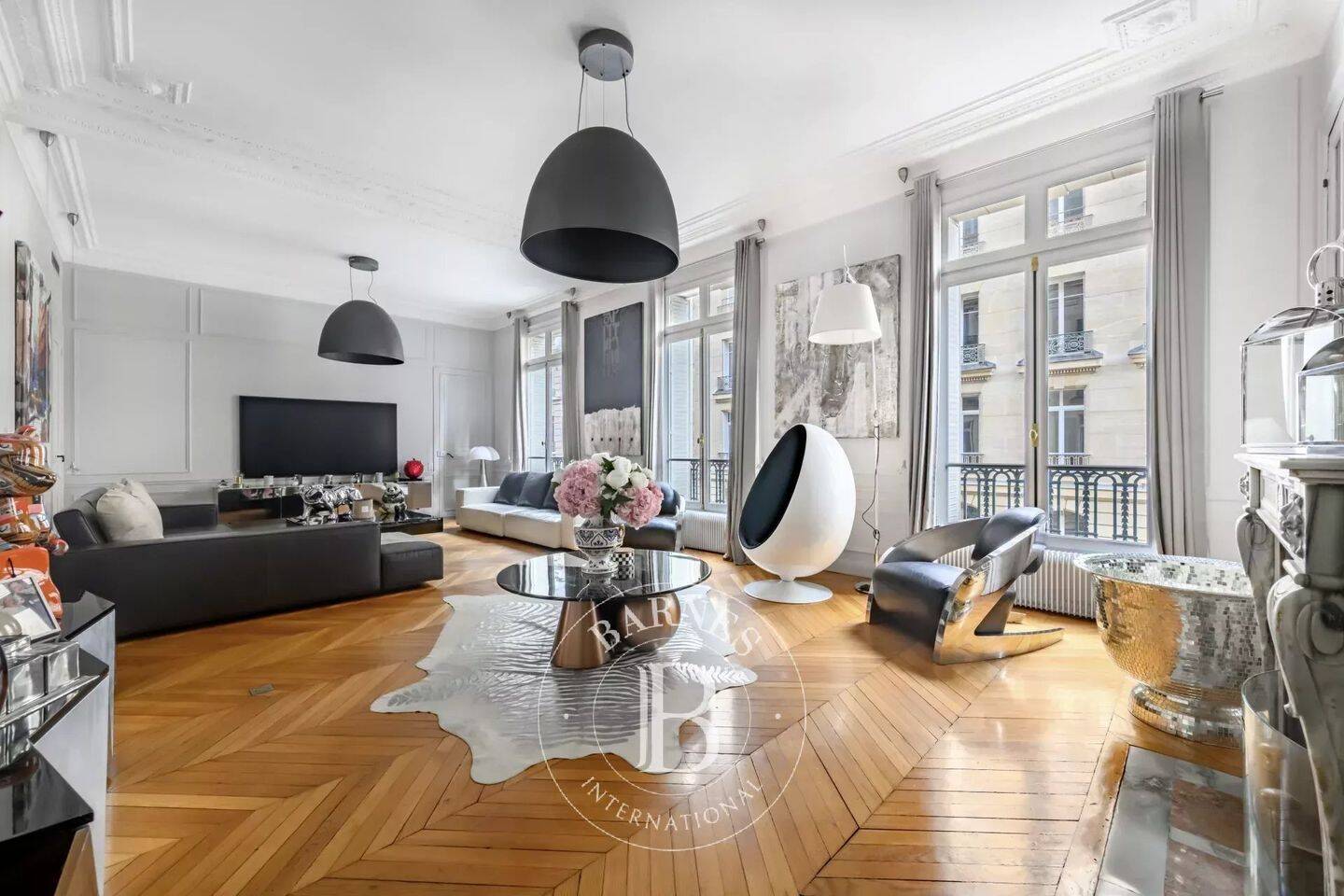 Appartement 6 pièces 201 m² · à Paris 17ème Arrondissement · 200,9 m² · 2 790 000 €