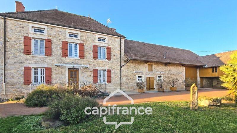 Maison 10 pièces 180 m² · à Marnay · 180 m² · 356 800 €