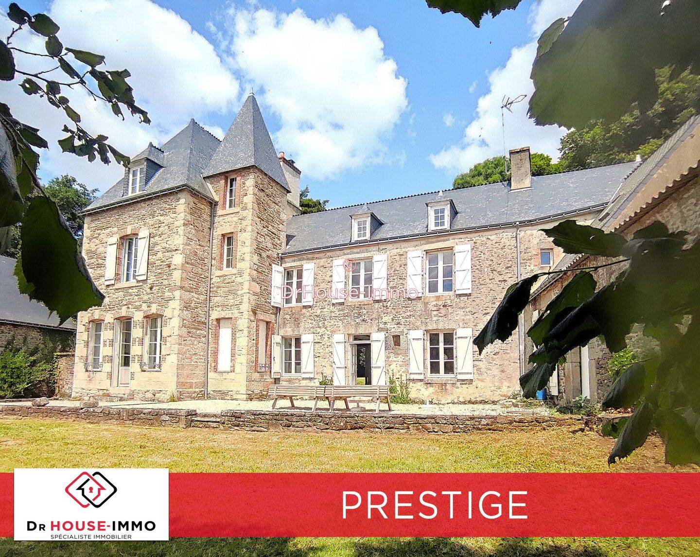 Maison 9 pièces 300 m² · à Évellys · 300 m² · 418 200 €