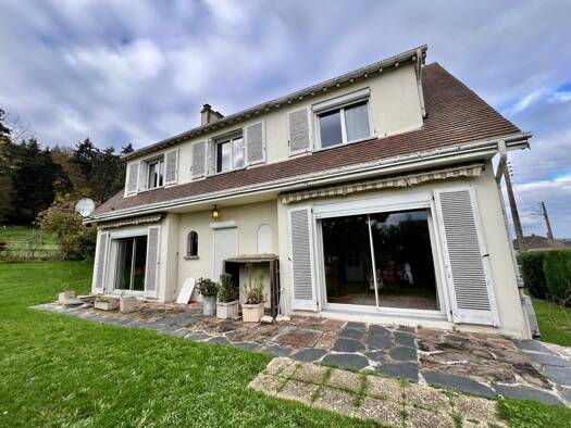 Maison à vendre 250 000 € 6 pièces 3 chambres 140 m² Louviers 27400