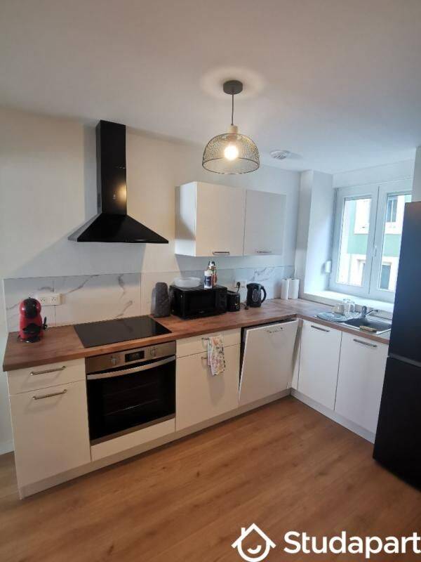 1 pièce 10 m² · à Mulhouse · 10 m² · 400 €