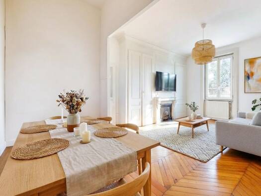 Appartement à vendre 255 000 € 2 pièces 1 chambre 53 m² 1er étage Montchat Lyon 3ème arrondissement 69003