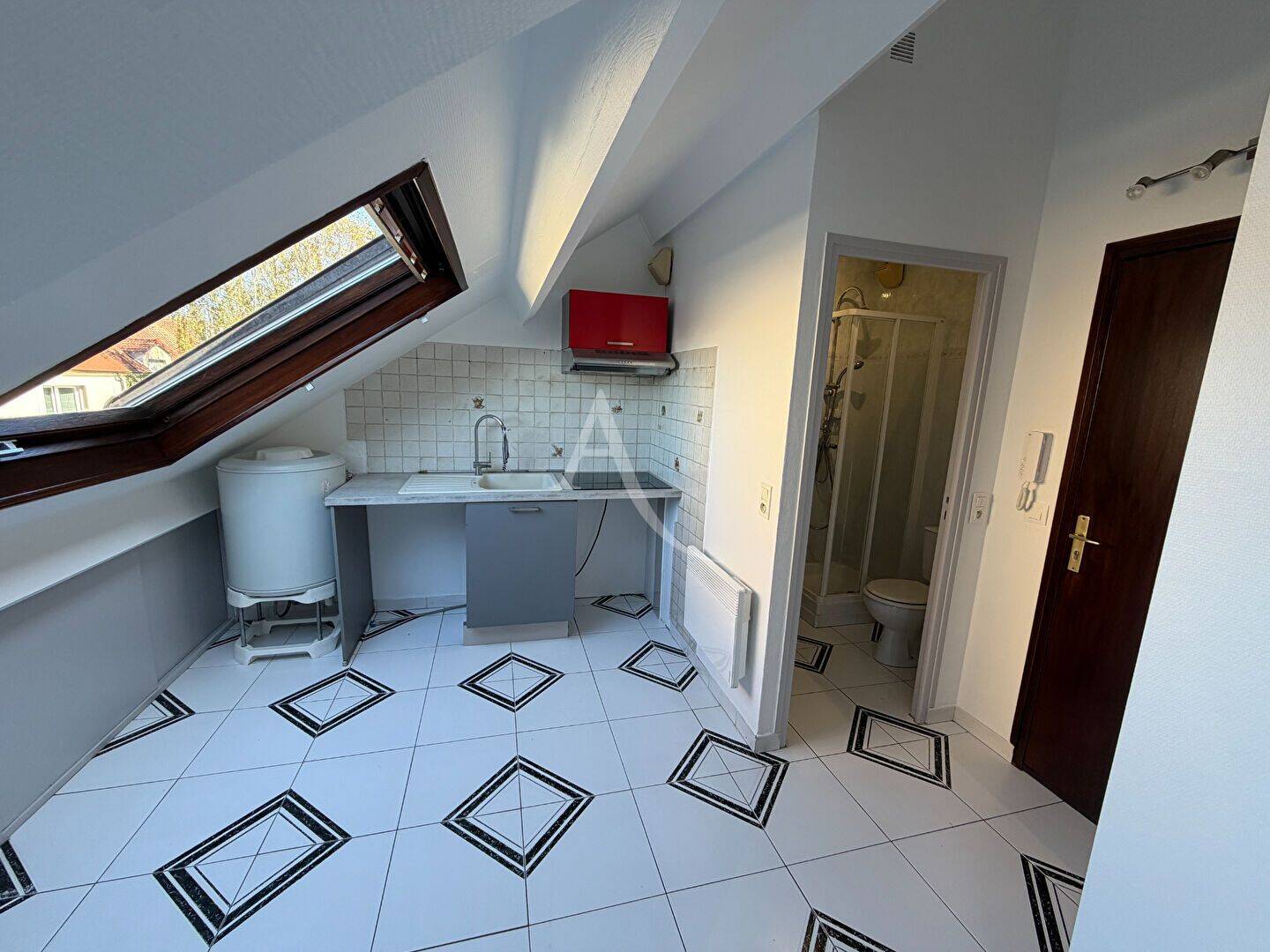 Appartement 1 pièce 14 m² · à Bry-sur-Marne · 14,1 m² · 525 €/mois