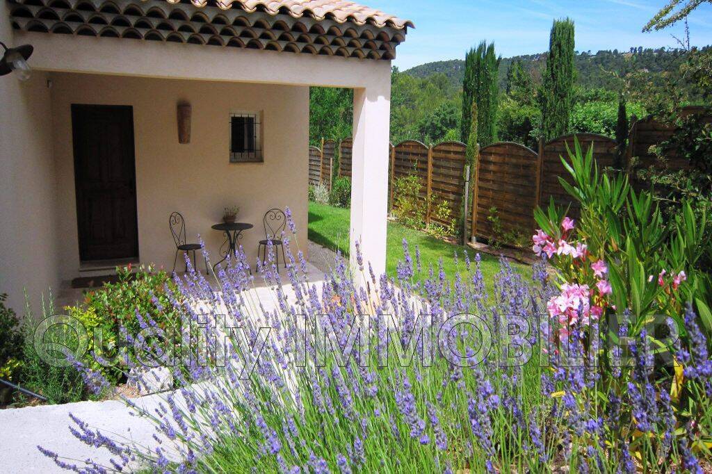 Maison 4 pièces 135 m² · à Aix-en-Provence · 134,5 m² · 2 900 €