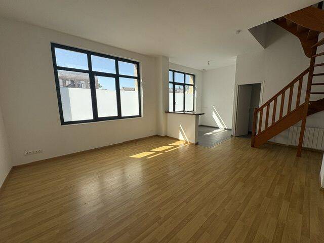 Appartement 2 pièces 64 m² · à Elbeuf · 64 m² · 72 000 €